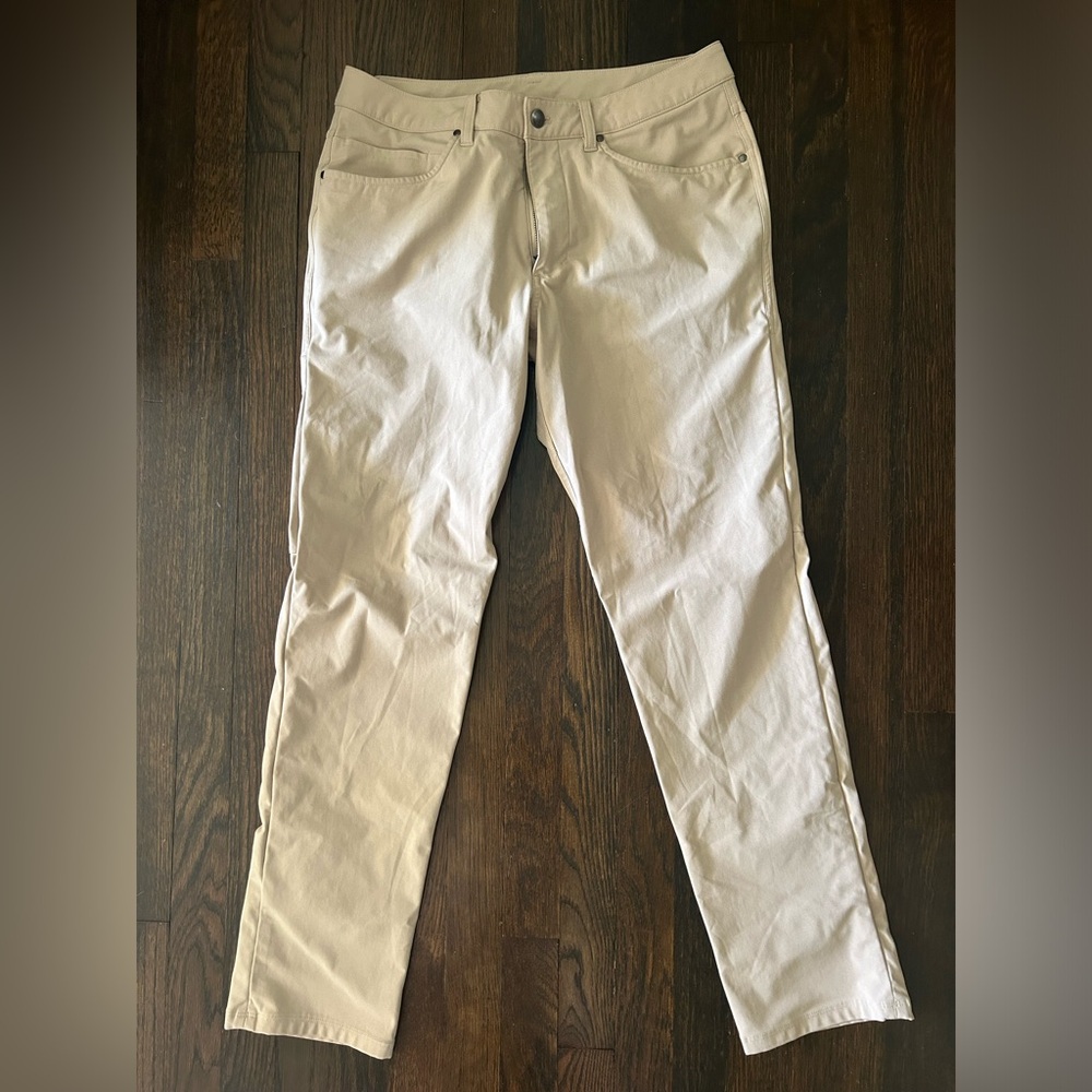 Lululemon men’s ABC slim fit trouser warpstream size 32 kakhi